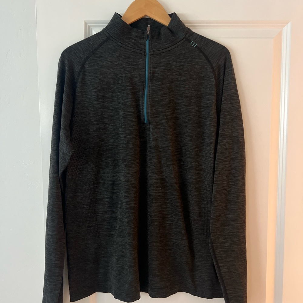 Lululemon Men’s Long Sleeve Quarter Zip Midlayer